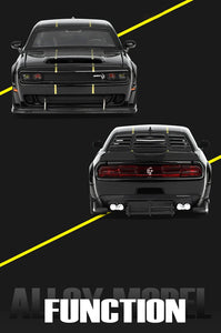 1:32 Dodge Challenger SRT Hellcat Diecast Car