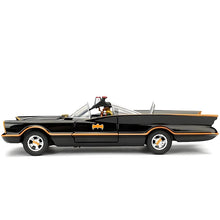 Load image into Gallery viewer, JADA 1:24  1966 Batmobile  Diecast Car