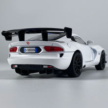 Load image into Gallery viewer, 1:32 Dodge Viper  Diecast Car