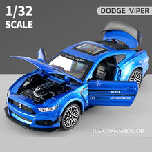 Load image into Gallery viewer, 1:32 Ford Mustang Shelby GT500 Diecast Car