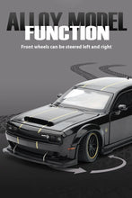 Load image into Gallery viewer, 1:32 Dodge Challenger SRT Hellcat Diecast Car