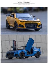 Load image into Gallery viewer, 1:24 Chevrolet Camaro Alloy Diecast Sports Car