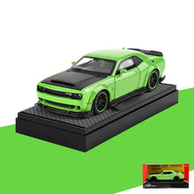 Load image into Gallery viewer, 1:32 Dodge Challenger SRT Hellcat Diecast Car