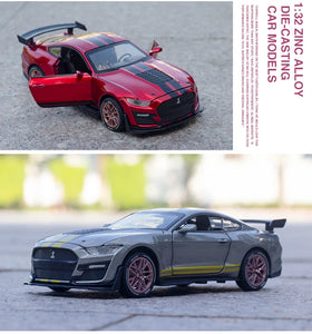 1:32 Ford Mustang Shelby GT500 Diecast Car