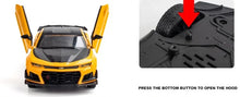 Load image into Gallery viewer, 1:24 Chevrolet Camaro Alloy Diecast Sports Car