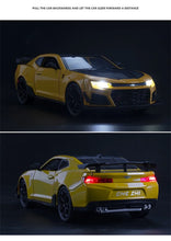 Load image into Gallery viewer, 1:24 Chevrolet Camaro Alloy Diecast Sports Car