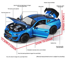 Load image into Gallery viewer, 1:18 Ford Mustang GT500 Diecast Car